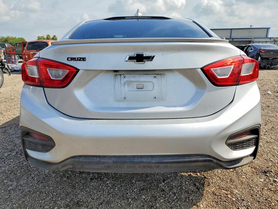 2018 CHEVROLET CRUZE LT 6