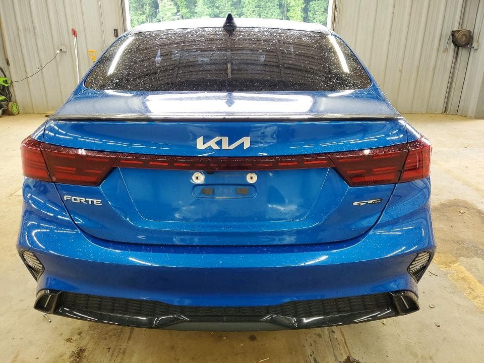 2022 KIA FORTE GT LINE 6