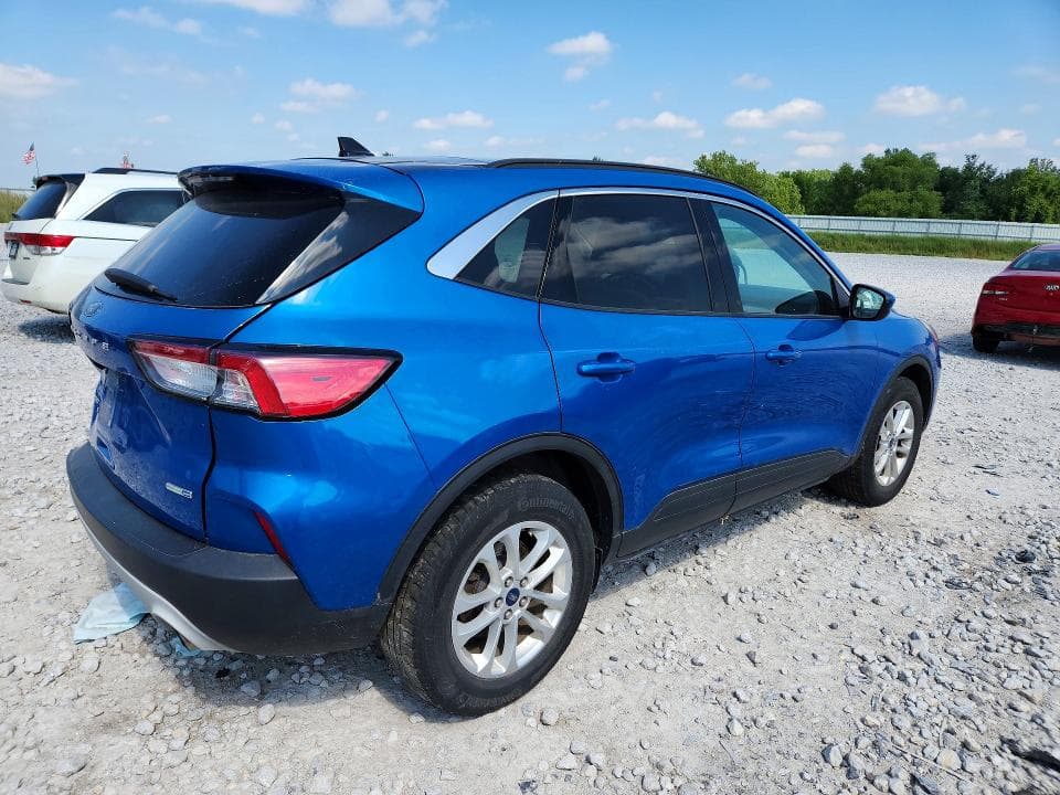 2020 FORD ESCAPE SE 3