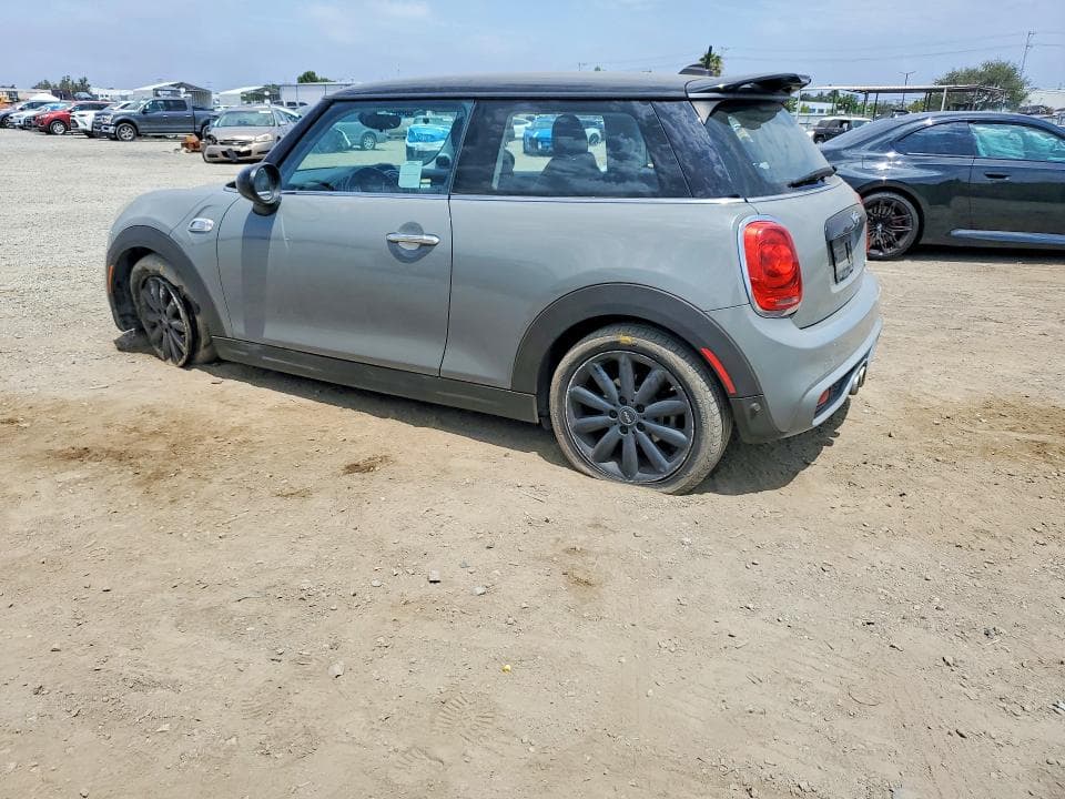 2018 MINI COOPER S 2