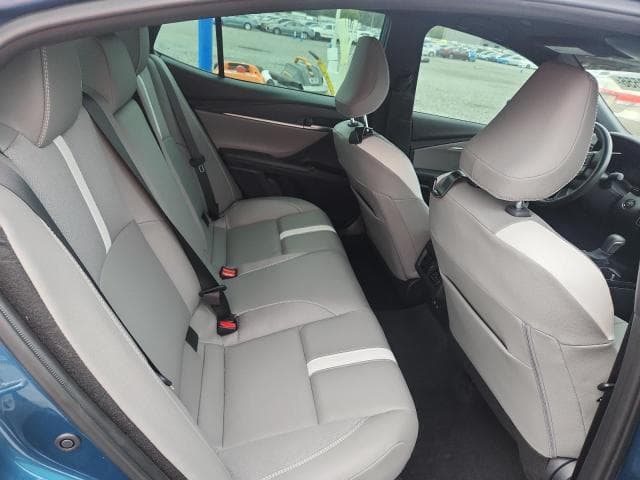 2025 TOYOTA CAMRY SE 10