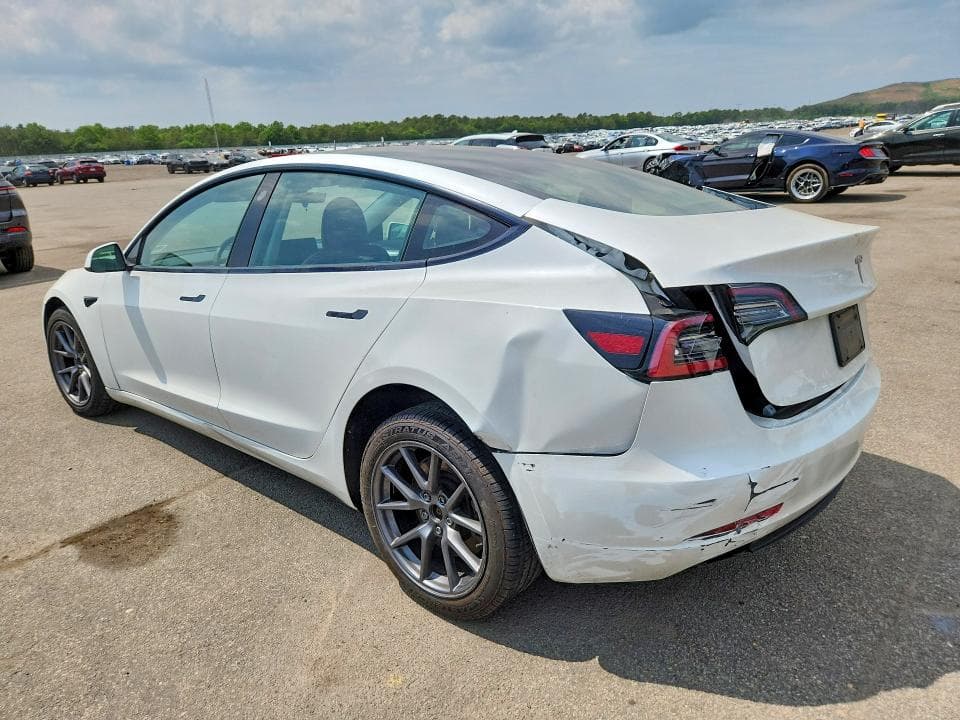 2023 TESLA MODEL 3 2