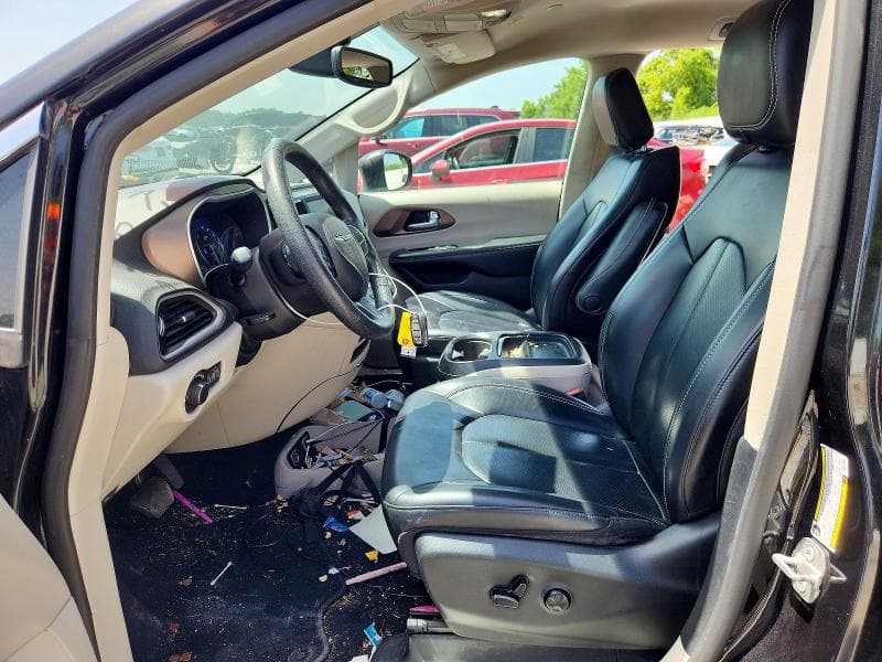 2021 CHRYSLER VOYAGER LXI 7