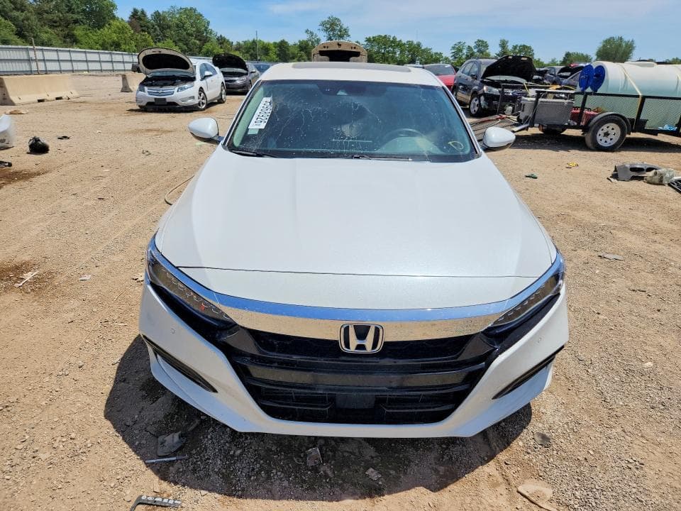 2018 HONDA ACCORD TOURING 5