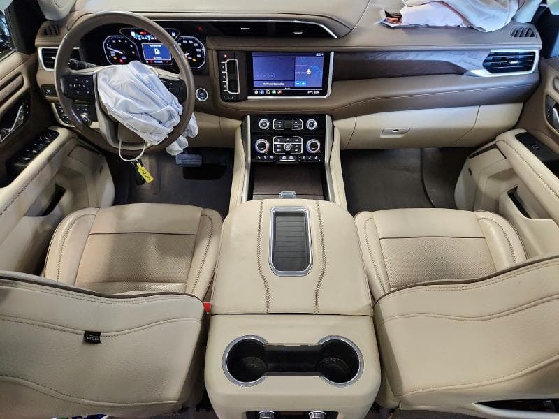 2021 GMC YUKON DENALI 8