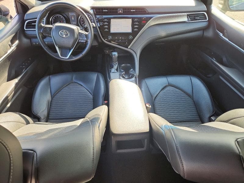 2018 TOYOTA CAMRY SE 8