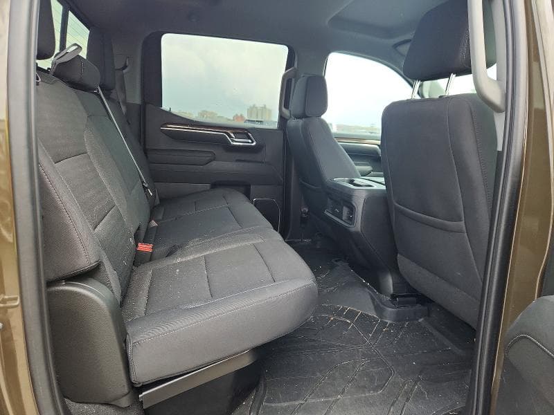 2023 CHEVROLET SILVERADO C1500 LT 10
