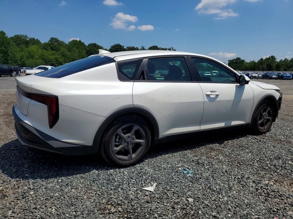 2026 KIA K4 LXS 3