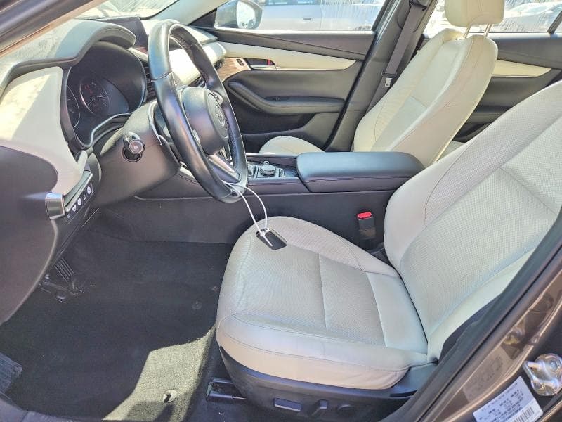 2019 MAZDA 3 PREMIUM 7