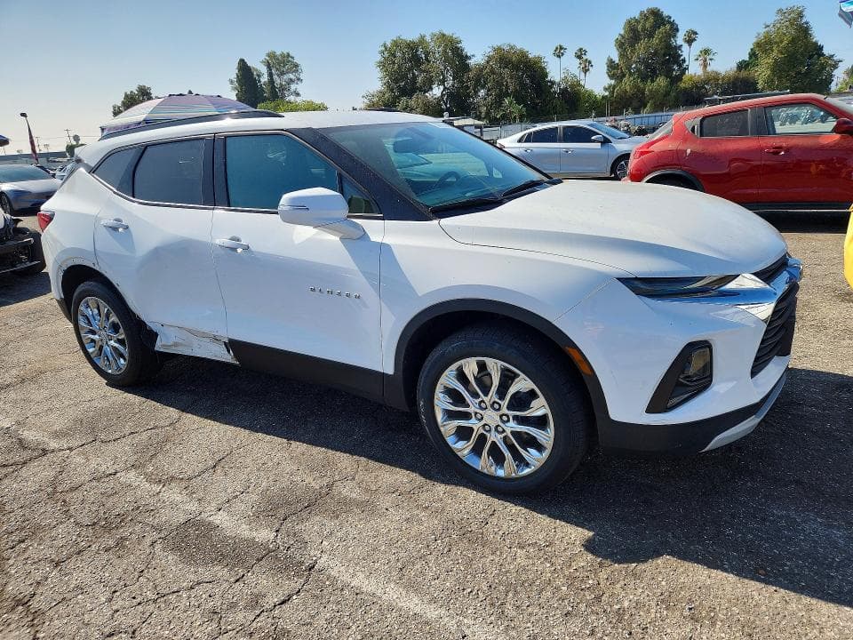 2021 CHEVROLET BLAZER 1LT 4