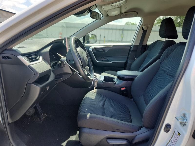 2023 TOYOTA RAV4 LE 7