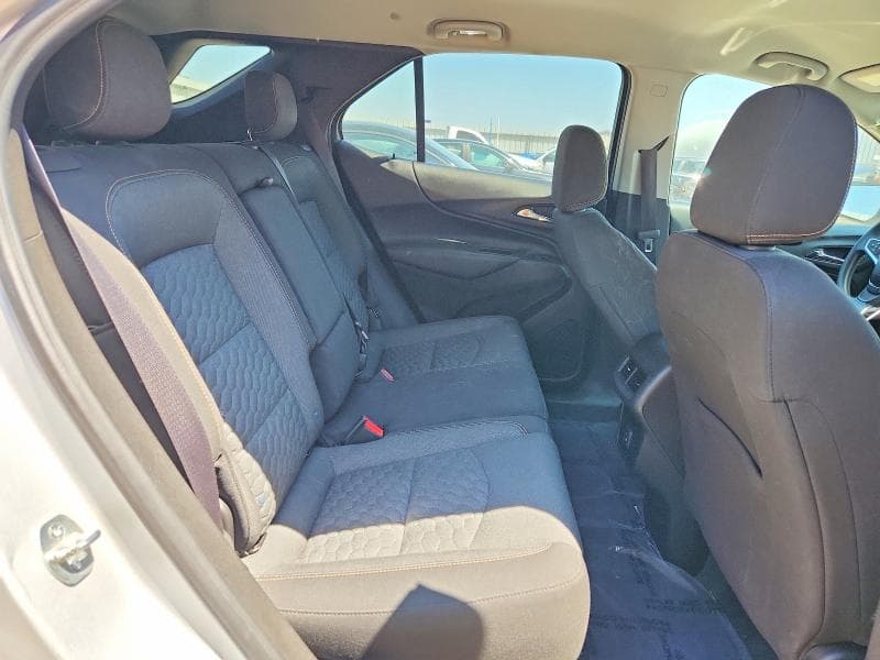 2020 CHEVROLET EQUINOX 11