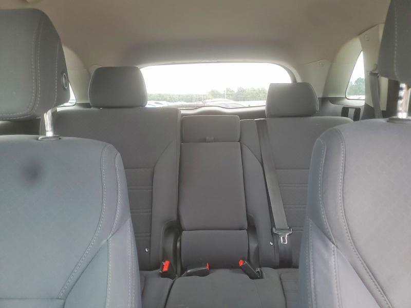 2017 KIA SORENTO LX 10