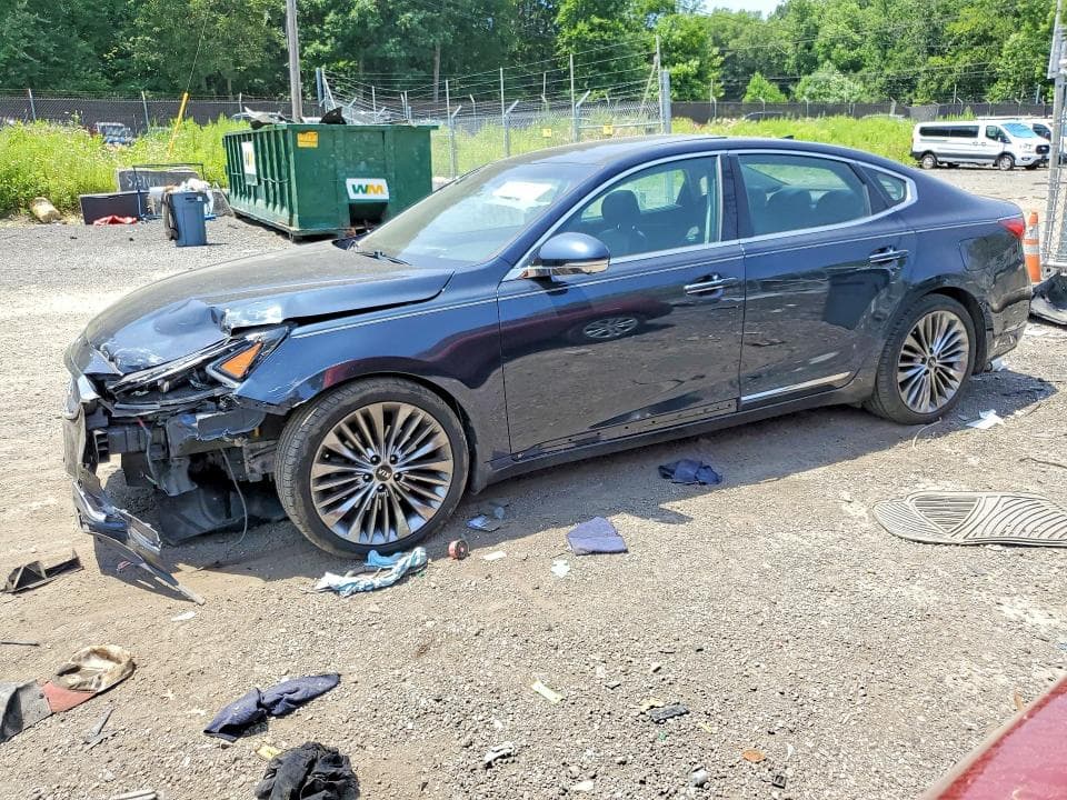2017 KIA CADENZA LIMITED - 1