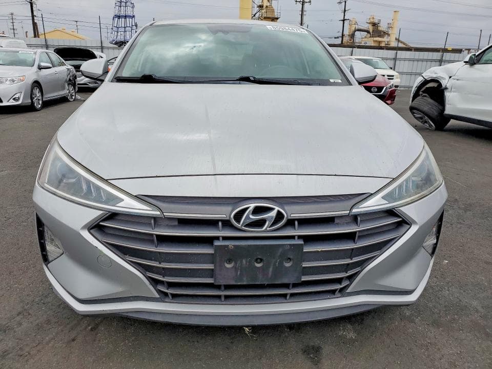 2019 HYUNDAI ELANTRA SEL 5