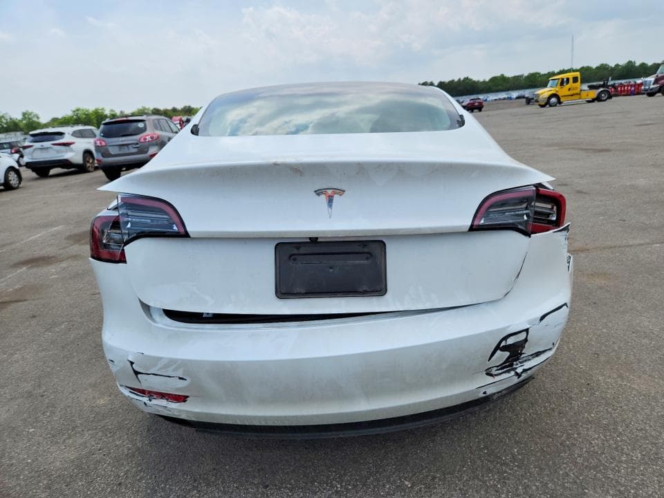 2023 TESLA MODEL 3 6