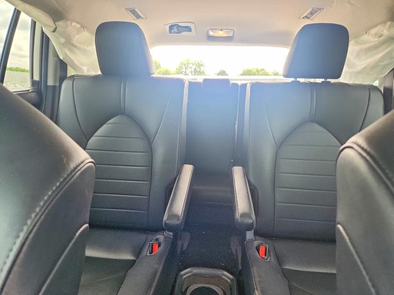 2020 TOYOTA HIGHLANDER XLE 10