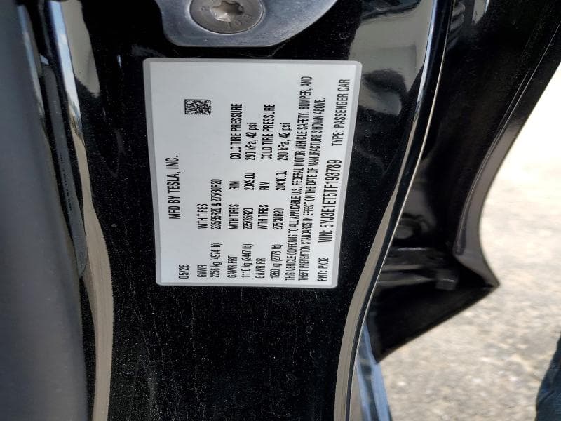 2026 TESLA MODEL 3 12