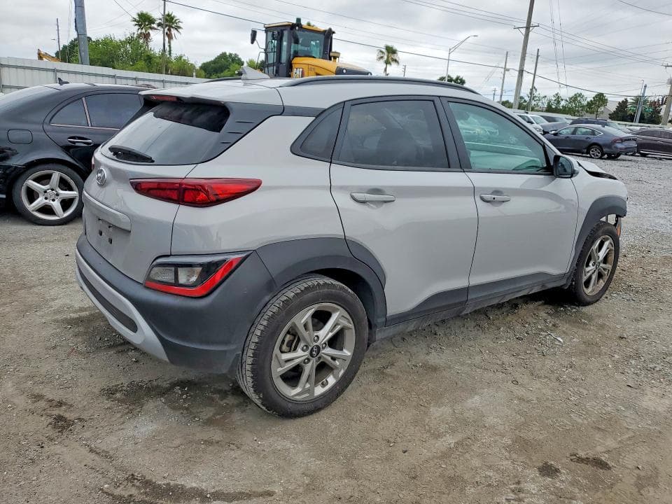 2023 HYUNDAI KONA SEL 3
