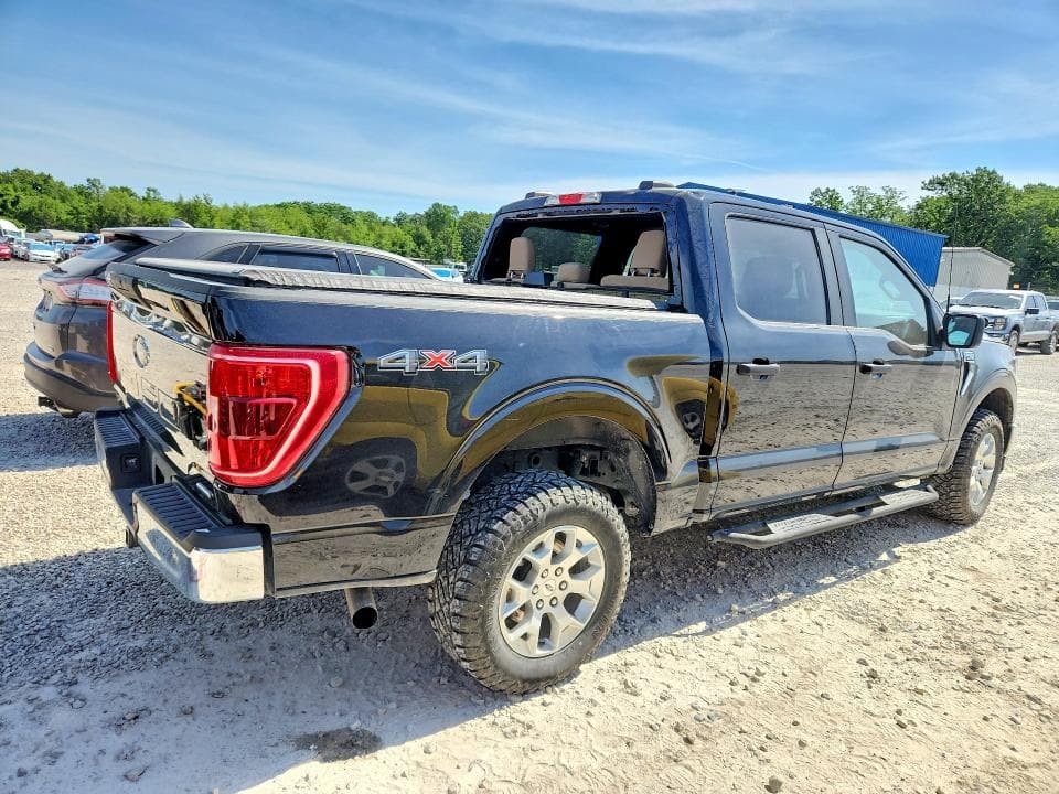 2023 FORD XLT 3