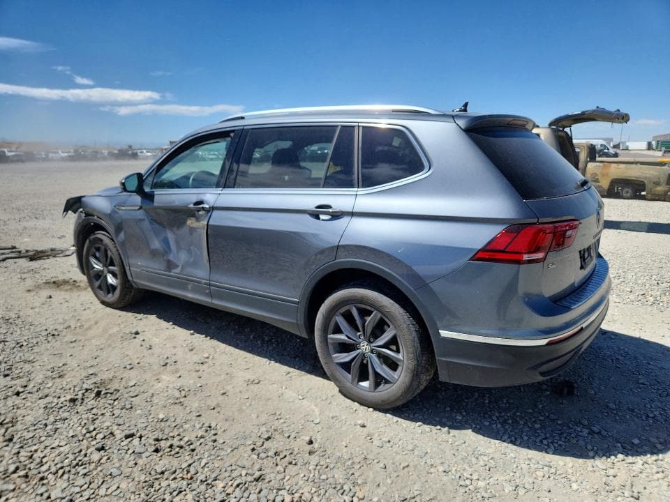 2022 VOLKSWAGEN TIGUAN SE 2