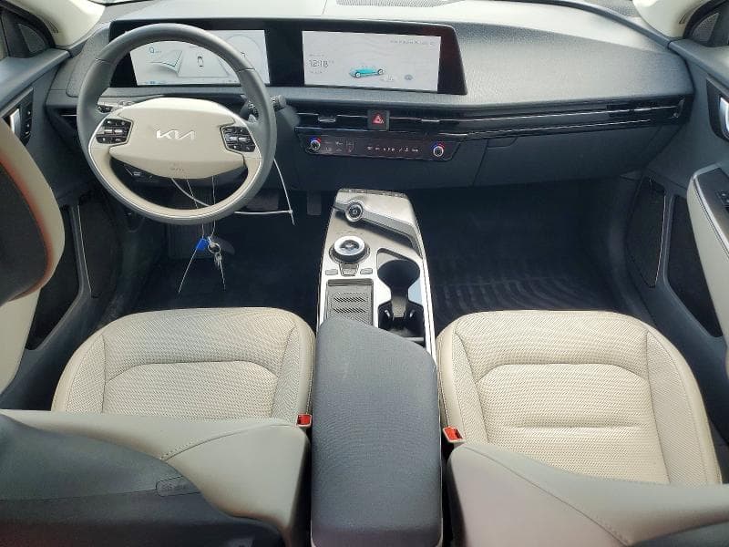 2024 KIA EV6 WIND 8