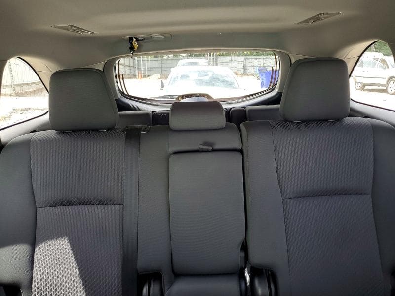 2018 TOYOTA HIGHLANDER LE 10