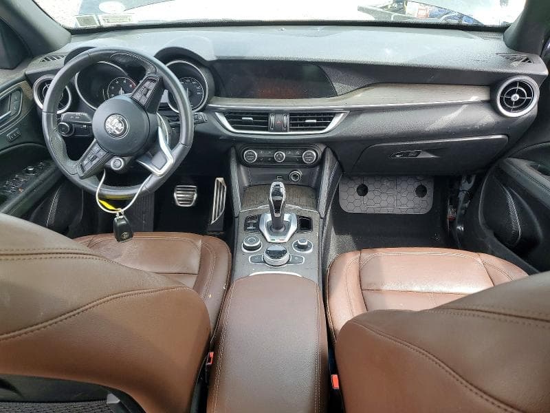 2023 ALFA ROMEO STELVIO TI 8