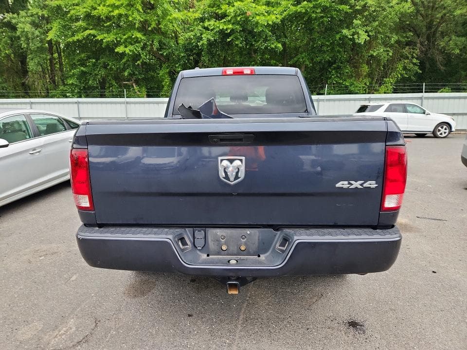 2019 RAM 1500 CLASSIC TRADESMAN 6