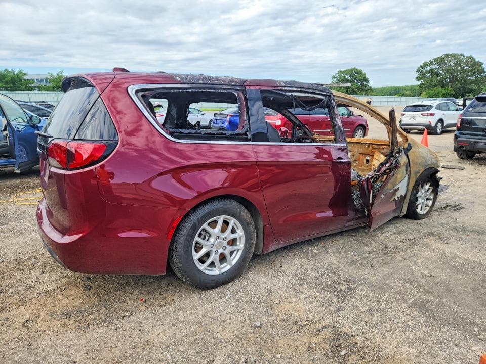 2020 CHRYSLER PACIFICA TOURING 3