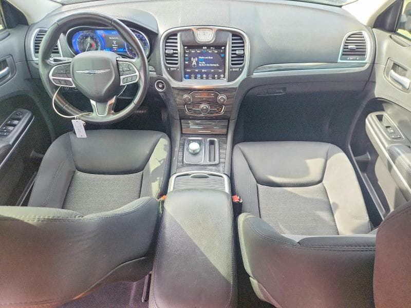 2019 CHRYSLER 300 TOURING 8