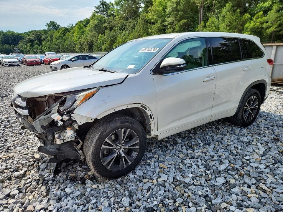 2018 TOYOTA HIGHLANDER LE - 1
