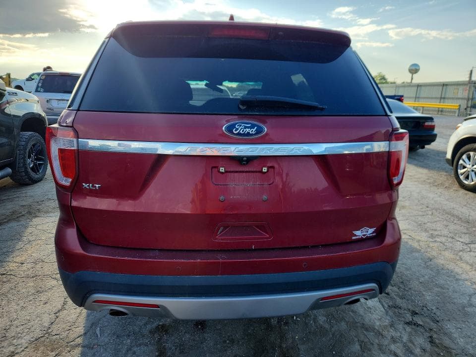 2017 FORD EXPLORER XLT 6