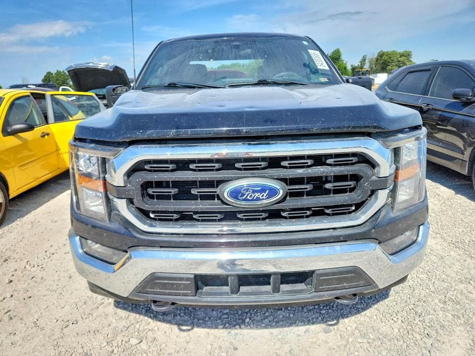 2023 FORD XLT 5