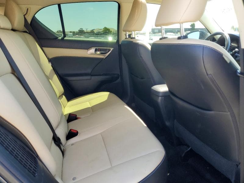 2017 LEXUS CT 200 10