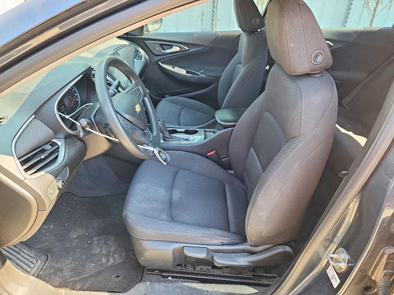 2019 CHEVROLET MALIBU LS 7