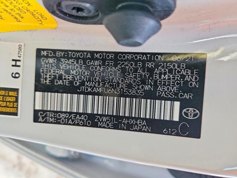 2022 TOYOTA PRIUS XLE 12