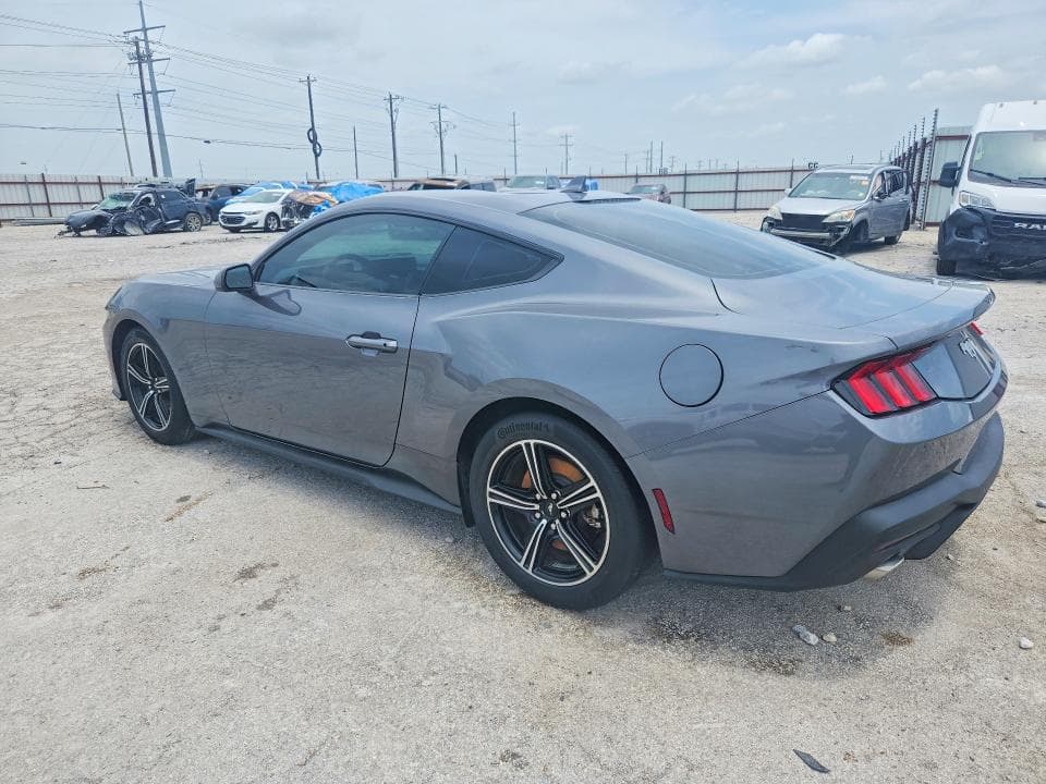 2024 FORD MUSTANG 2