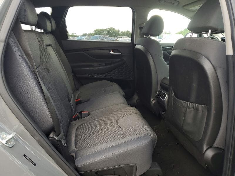 2022 HYUNDAI SANTA FE SE 11