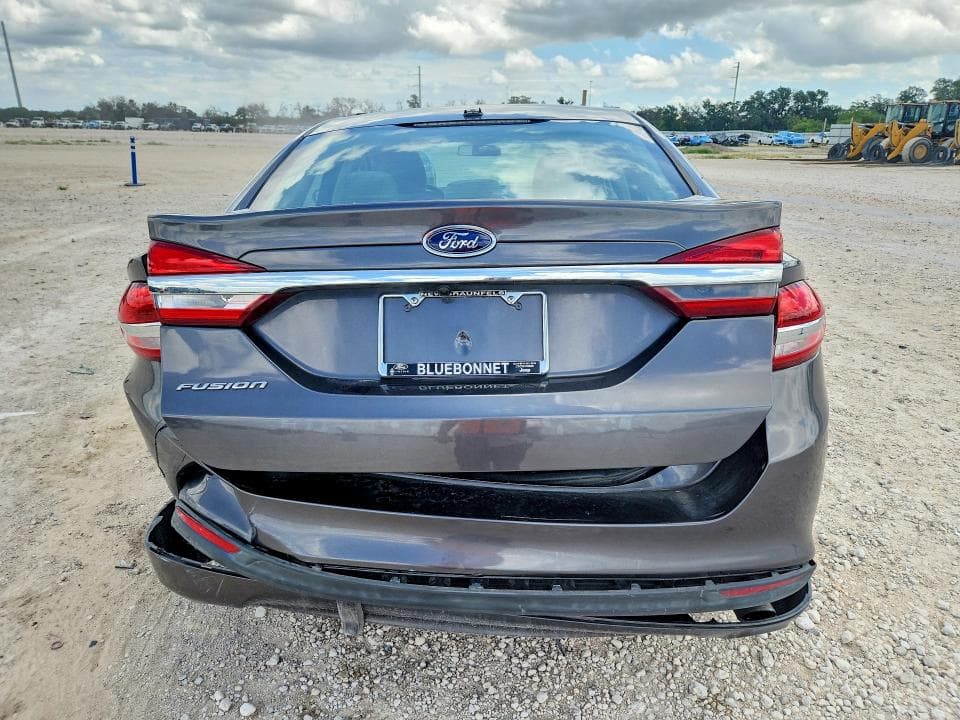 2018 FORD FUSION S 6