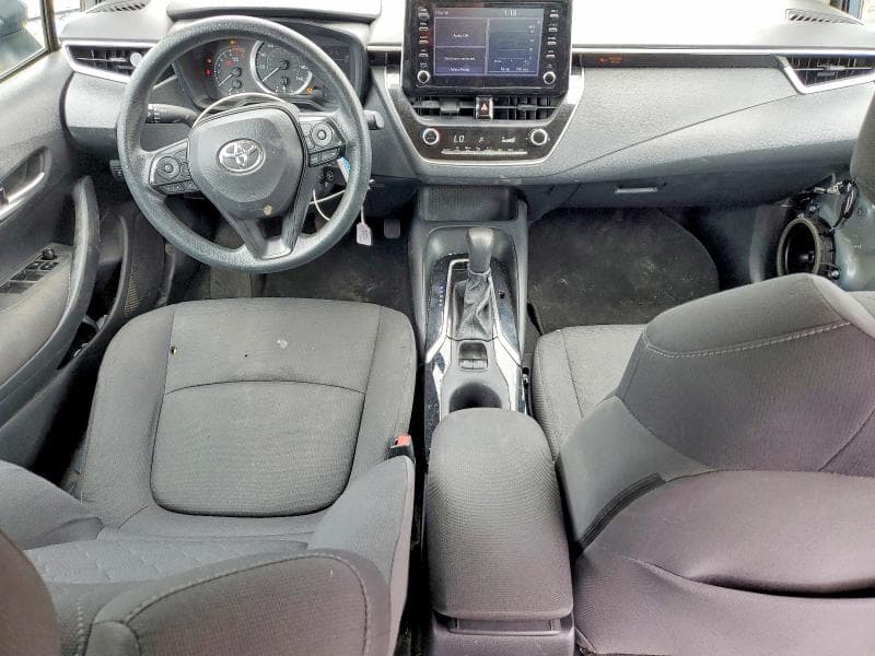 2020 TOYOTA COROLLA LE 8