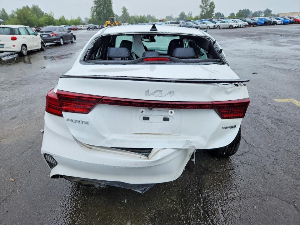 2024 KIA FORTE GT LINE 6