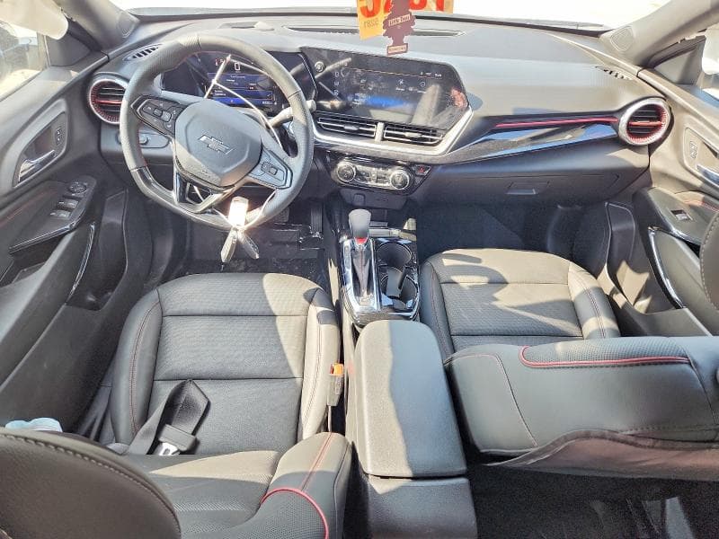 2026 CHEVROLET TRAX 2RS 8