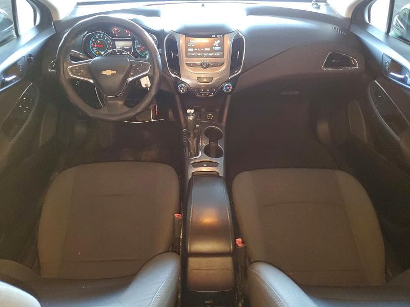 2017 CHEVROLET CRUZE LT 8