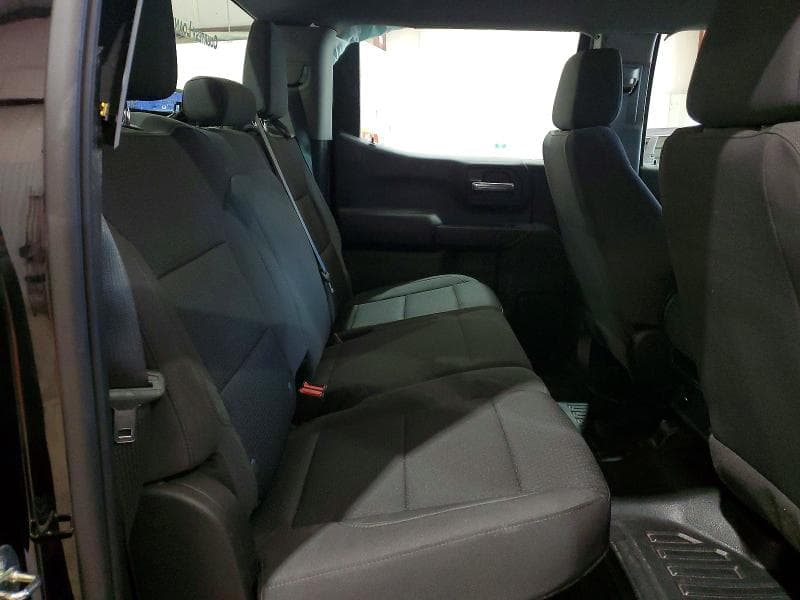 2023 CHEVROLET SILVERADO K1500 10