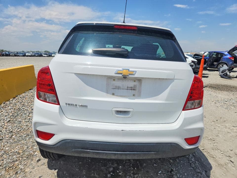 2018 CHEVROLET TRAX LS 6