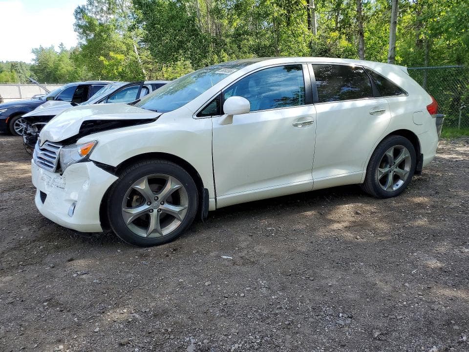2010 TOYOTA VENZA - 1
