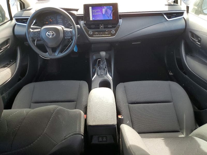2025 TOYOTA COROLLA LE 8