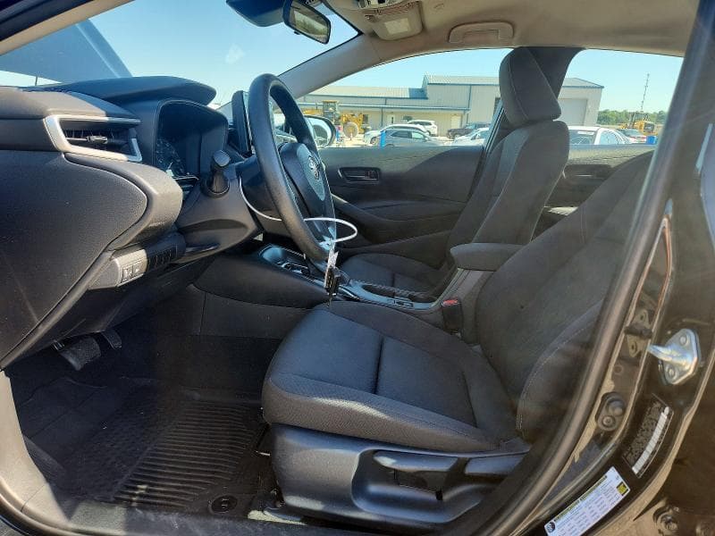 2024 TOYOTA COROLLA LE 7