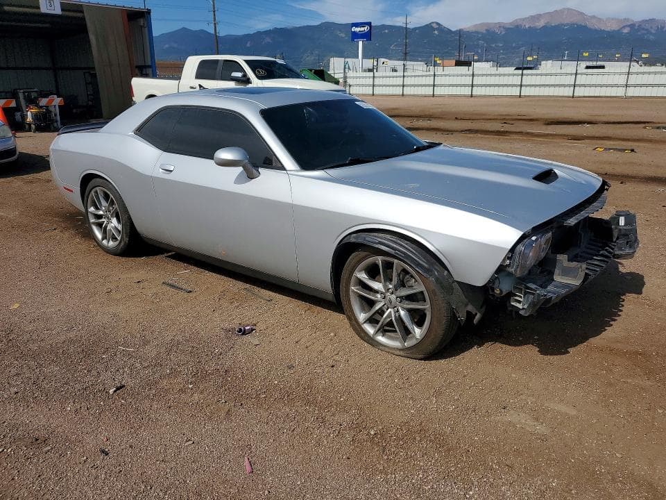 2021 DODGE CHALLENGER GT 4